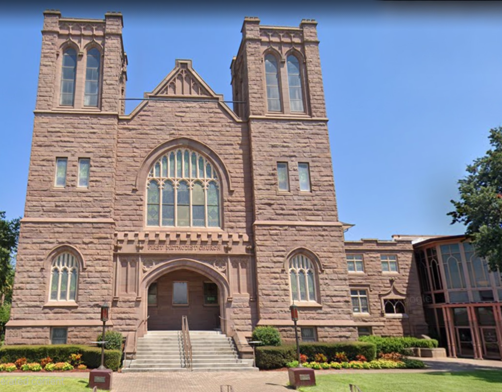 2121 FUMC photo - front view(1)